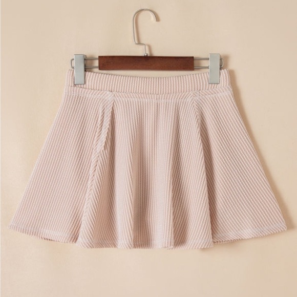 Taupe Ribbed Skort Set - Picture 4 of 6